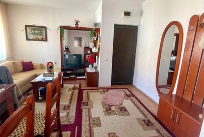 Apartament cu 3 camere în Tolstoi