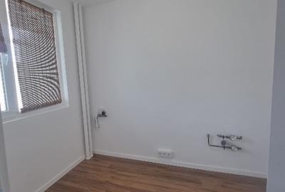 Propietar vand apartament  2 camere Ion Mihalache,  Metrou 1 Mai - 5
