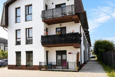 Apartament cu 2 camere decomandat în Tractorul