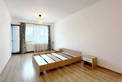 Apartament cu 2 camere decomandat, mobilat în Tractorul