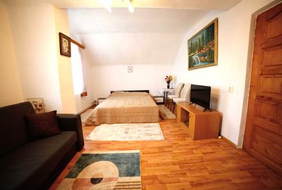 Casa  individuala zona Sacele, langa Hanul Domnesc, 229000Euro/negociabil - 2