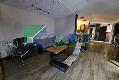 Casa individuala. Atelier tamplarie. Posibilitate investitie! - 6