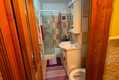 Apartament de vanzare | 3 camere, 70 mp | Centrală proprie - 7