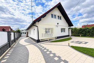 Casă individuală cu 7 camere în Exterior Vest