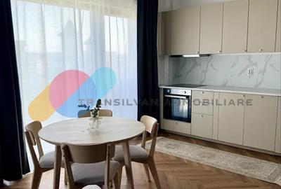 Apartament cu 2 camere semidecomandat, mobilat în Gheorgheni