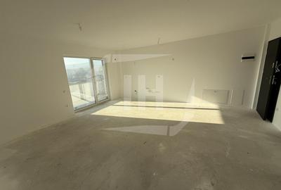 Apartament cu 3 camere semidecomandat în Iris