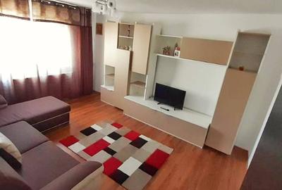 Vindem apartament in Navodari - 2