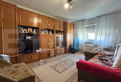 Apartament cu 2 camere decomandat, mobilat în Nufărul