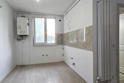 Apartament 2 camere, etaj 1, cu boxa, Maratei, Zona Alimentara 28 - 1
