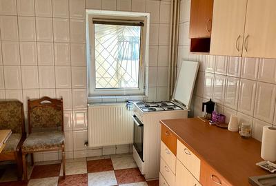Apartament cu 4 camere decomandat în 13 Septembrie
