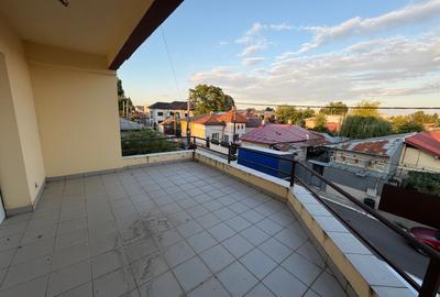 Vila individuala, demisol + p+2, 396mp utili, curte, garaj, centrala proprie - 11