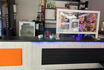 Spațiu comercial Roman - 11