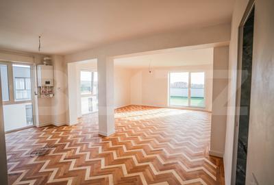Apartament cu 3 camere decomandat în Unirii
