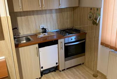 Apartament 3 camere decomandat Lunei aproape de Complex Centrala gaz amenajat - 2