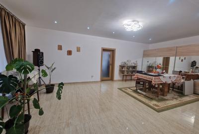 Cumpana- Vila P+1, 5 Camere+ Beci -  200mp utili, teren 420mp - 265.000/euro - 2