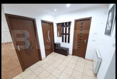 Garsonieră decomandată, mobilată în Nicolina