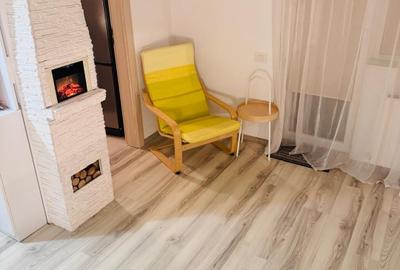 Garsonieră decomandată în Central