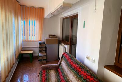 Apartament 3 camere, Spiru Haret, etaj 1, balcon mare, 2 băi, mobilat și utilat - 2