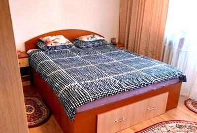 APARTAMENT 1 /8 BL 1991  78 MP  APROPRIERE SCOALA 81  METROU VEDERE MIXTA HOL H - 8