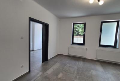 VILĂ DE ÎNCHIRIAT - ZONA UNIRII - 17