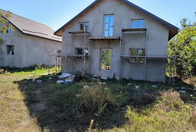 CASA DE VANZARE P+M ,PADURENI, COM BUTURUGENI, TEREN 500 MP - 3