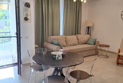 Apartament cu 2 camere decomandat în Titan