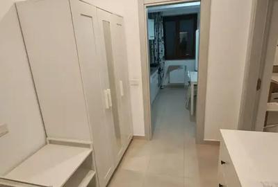 Apartament cu 2 camere decomandat în Titan