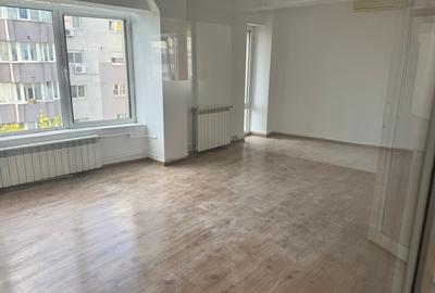Etaj in imobil de birouri, costuri incluse ! - 10