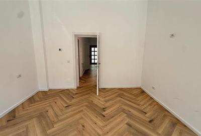 Casa de vanzare in centru - 12