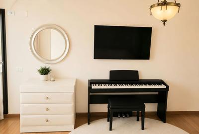 Apartament cu 3 camere decomandat în Casa de Cultură