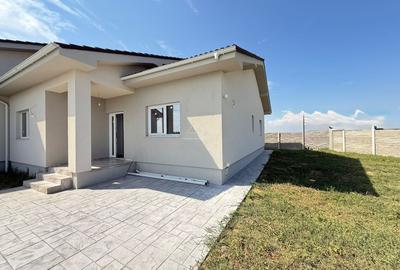 COMISION 0! Duplex cu 4 camere finalizat.Toate utilitatile. - 1