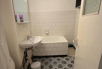 APARTAMENT CU 2 CAMERE DECOMANDAT, CENTRAL, RAPA GALBENA - 9