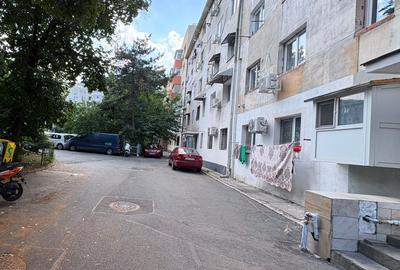Mall Vitan-Foișorului: Mobilat Utilat, se acceptă Schimb, AC, Centrală Proprie - 10