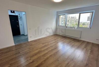 Apartament cu 3 camere semidecomandat în Bucureștii Noi