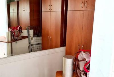 Vanzare apartament 2 camere Calea Victoriei Sala Palatului etaj 8/9 bloc 1960 - 5