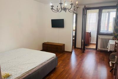 Garsoniera practica, locatie excelenta | Piata Baba Novac - Brazda - 2