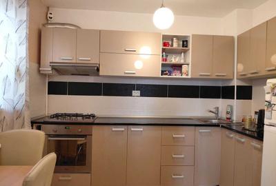 Apartament 2 camere Tineretului parc si metrou la 3min - 4