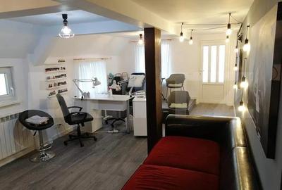 Spațiu comercial, de 160.00 mp, în Central