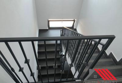 Giroc | Penthouse 115 mp | 2 terase | 3 parcări | 150.000 € - 4