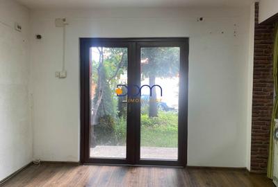 De vanzare apartament spatiu comercial la parter de bloc in Orsova - 3