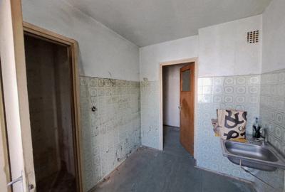 Apartament 3 cam. dec - Drumul Taberei–Valea Ialomiței - etaj 3 - bloc anvelopat - 8
