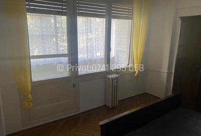 Apartament cu 2 camere, decomandat, zona Polivalenta - 4