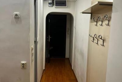 Apartament  de vanzare 2 camere  la 5 min de  metrou  1 Decembrie 19 - 4