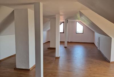 De Vanzare Casa Dumbraveni - 16