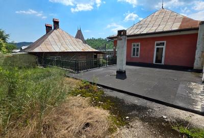 De vanzare spatiu comercial - COMARNIC la DN1 - 14