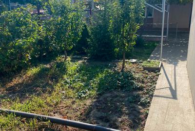 Casa 4 camere - Ovidiu - 130.000 euro negociabil (cod E11+E12) - 4