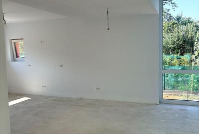 VILĂ CONTEMPORANĂ DE VÂNZARE – 450.000 €     COMISION% - 10