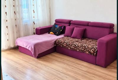 Apartament cu 2 camere decomandat în Casa de Cultură
