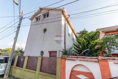 Vila 336 mp 7 camere - locuință, grădiniță, clinică - Drumul Taberei - 52