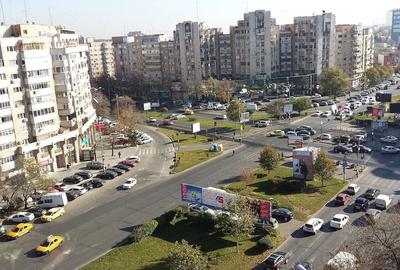 Apartament cu 2 camere semidecomandat, mobilat în 13 Septembrie